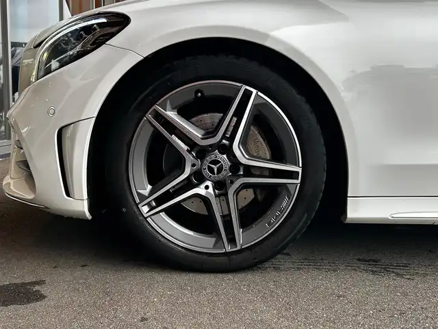 メルセデス・ベンツ Ｃ１８０ ステーションワゴンアバンギャルド 富山県 2019(平31)年 7.7万km 白 HDDナビ/フルセグテレビ/バックカメラ/アイドリングストップ/ワイヤレス充電/ETC/ACC/プッシュスタート/パワーバックドア/64色アンビエントライト/前席シートパワーシート/前席シートヒーター/フルフラットシート