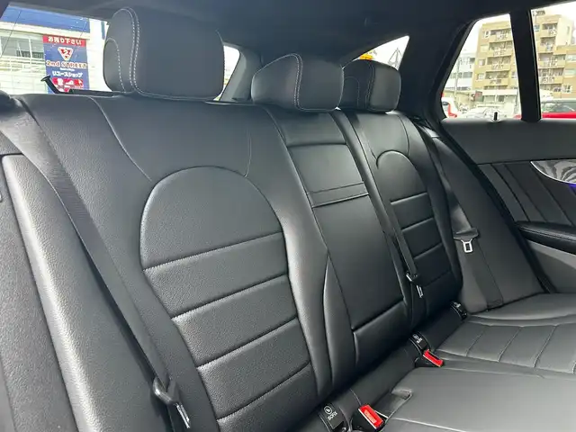 メルセデス・ベンツ Ｃ１８０ ステーションワゴンアバンギャルド 富山県 2019(平31)年 7.7万km 白 HDDナビ/フルセグテレビ/バックカメラ/アイドリングストップ/ワイヤレス充電/ETC/ACC/プッシュスタート/パワーバックドア/64色アンビエントライト/前席シートパワーシート/前席シートヒーター/フルフラットシート