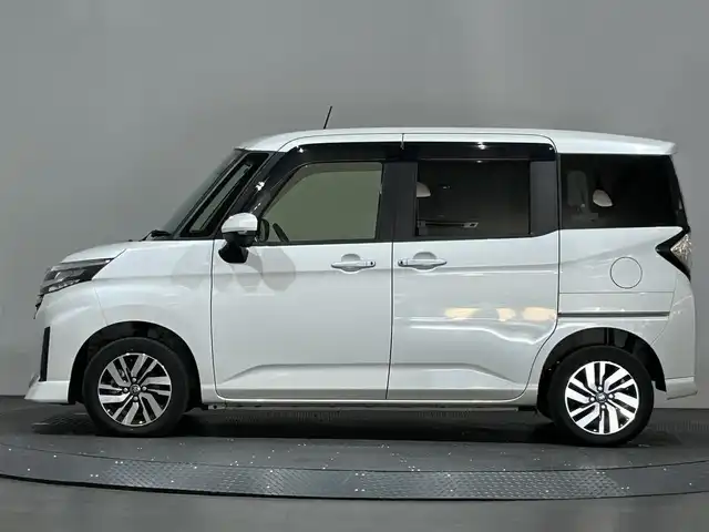 トヨタ ルーミー カスタムG 愛媛県 2020(令2)年 3.3万km パールホワイトⅢ ・ナビ（フルセグＴＶ・ＢＴ・ＦＭＡＭ・ＣＤＤＶＤ・ＳＤ）/・全方位カメラ　/・１２．１型後席モニター　/・ＥＴＣ　/・前後ドラレコ　/・レーダークルーズコントロール　/・ＵＳＢ充電　/・両側電動ドア　/・衝突軽減ブレーキ/・前後コーナーセンサー/・テレビキャンセラー