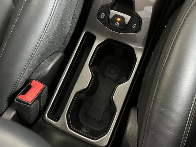 クライスラー・ジープ ジープ レネゲード リミテッド 山形県 2020(令2)年 3.6万km グレー 純正ナビ/バックカメラ/フルセグＴＶ/シートヒーター/レザーシート/ステアリングヒーター/ルーフレール/ドライブレコーダー/フォグランプ/アダプティブクルーズコントロール/ブラインドスポットモニター