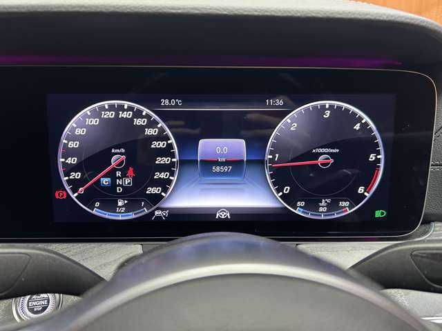 メルセデス・ベンツ ＣＬＳ２２０ｄ スポーツ エクスクルーシブPKG 千葉県 2019(平31)年 5.9万km グレー サンルーフ　/純正ナビ　/３６０°カメラ　/ＡＣＣ　/ＨＵＤ　/黒革　/シートヒーター　/ベンチレーター　/パワーシート　/ＬＥＤヘッドライト　/ハイビームアシスト　/電動リアゲート　/Ｂｕｒｍｅｓｔｅｒサウンド