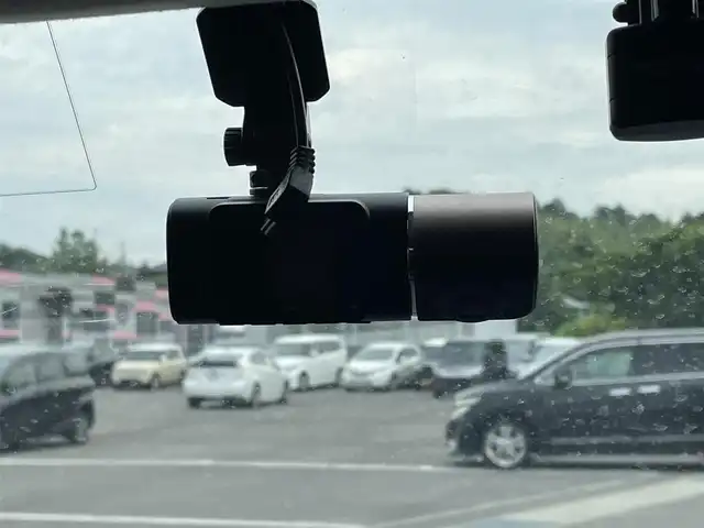 スズキ ソリオ バンディット HV MV 愛媛県 2022(令4)年 3万km スピーディーブルーM 左側パワースライドドア/社外ナビ(CD/DVD)/後席モニター/ミラー型前後ドライブレコーダー/レーダークルーズコントロール/アイドリングストップ/レーンキープアシスト/コーナーセンサー/LEDヘッドライト/オートライト/フォグランプ/純正フロアマット/純正ドアバイザー/純正アルミホイール/デュアルカメラブレーキサポート/横滑り防止装置/スマートキー/プッシュスタート/ABS
