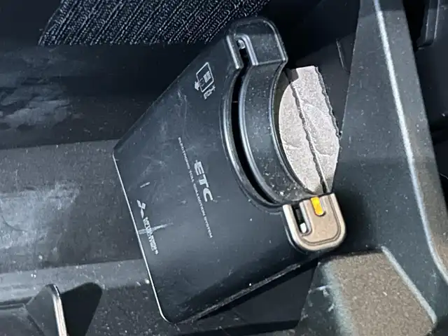 日産 デイズ ルークス ハイウェイスターターボ 大阪府 2016(平28)年 6.2万km プレミアムパープルP エマージェンシーブレーキ/純正ナビ/フルセグTV/アラウンドビューモニター/バックカメラ/両側パワースライドドア/HIDヘッドライト/AUTOライト/フォグランプ/純正１５インチアルミホイール/スマートキー/プッシュスタート/アイドリングストップ/シートバックテーブル/ETC/フロアマット