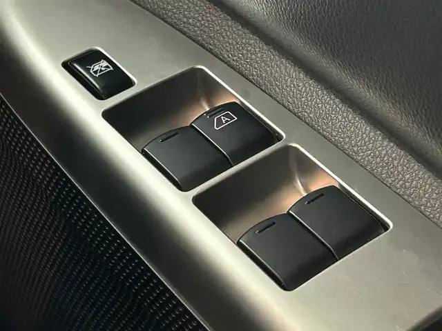 日産 デイズ ルークス ハイウェイスターターボ 大阪府 2016(平28)年 6.2万km プレミアムパープルP エマージェンシーブレーキ/純正ナビ/フルセグTV/アラウンドビューモニター/バックカメラ/両側パワースライドドア/HIDヘッドライト/AUTOライト/フォグランプ/純正１５インチアルミホイール/スマートキー/プッシュスタート/アイドリングストップ/シートバックテーブル/ETC/フロアマット