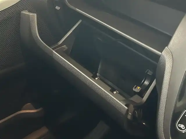 日産 デイズ ルークス ハイウェイスターターボ 大阪府 2016(平28)年 6.2万km プレミアムパープルP エマージェンシーブレーキ/純正ナビ/フルセグTV/アラウンドビューモニター/バックカメラ/両側パワースライドドア/HIDヘッドライト/AUTOライト/フォグランプ/純正１５インチアルミホイール/スマートキー/プッシュスタート/アイドリングストップ/シートバックテーブル/ETC/フロアマット