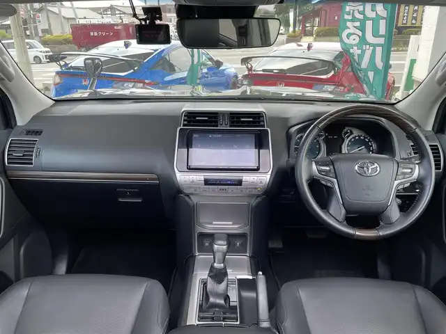 トヨタ ランドクルーザー プラド TX Lパッケージ 茨城県 2023(令5)年 4.2万km ブラック サンルーフ/モデリスタエアロ/ルーフレール/純正ナビ（NSZT-Y68T）/（CD/DVD/BT/フルセグTV）/バックカメラ/トヨタセーフティーセンス/・プリクラッシュセーフティ/・レーンディパーチャーアラート/・ダプティブハイビームシステム/・レーダークルーズコントロール/・オートマチックハイビーム/・先行車発進お知らせ/横滑り防止/前後クリアランスソナー/前後ドラレコ（ZDR-035）/レザーシート/シートヒーター/エアーシート/パワーシート/シートベンチレーション/純正１９インチAW/オートライト/LEDヘッドライト/フォグライト/ステアリングスイッチ/スマートキー/プッシュスタート/スペアキー1本/保証書