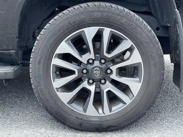 トヨタ ランドクルーザー プラド TX Lパッケージ 茨城県 2023(令5)年 4.2万km ブラック サンルーフ/モデリスタエアロ/ルーフレール/純正ナビ（NSZT-Y68T）/（CD/DVD/BT/フルセグTV）/バックカメラ/トヨタセーフティーセンス/・プリクラッシュセーフティ/・レーンディパーチャーアラート/・ダプティブハイビームシステム/・レーダークルーズコントロール/・オートマチックハイビーム/・先行車発進お知らせ/横滑り防止/前後クリアランスソナー/前後ドラレコ（ZDR-035）/レザーシート/シートヒーター/エアーシート/パワーシート/シートベンチレーション/純正１９インチAW/オートライト/LEDヘッドライト/フォグライト/ステアリングスイッチ/スマートキー/プッシュスタート/スペアキー1本/保証書