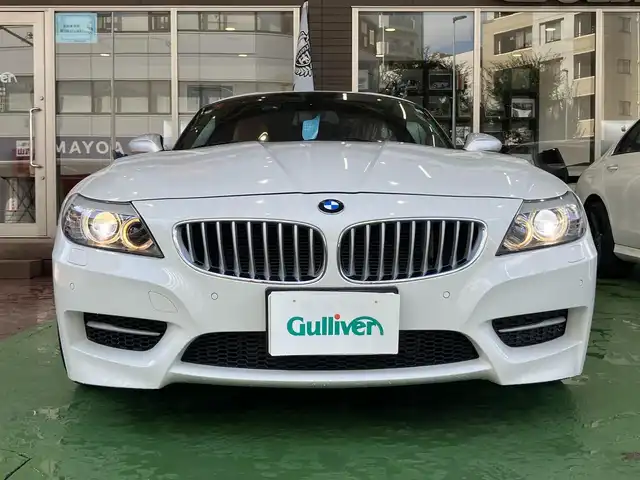 ＢＭＷ Ｚ４ sDrive35is 神奈川県 2011(平23)年 7.2万km アルピンホワイトⅢ 新車時保証書/取扱説明書/シートヒーター/メモリー付きパワーシート/純正HDDナビ/クリアランスソナー/19インチアルミホイール/ブラウンレザーシート/ミラー内蔵ETC/プッシュスタート/ドライブレコーダー