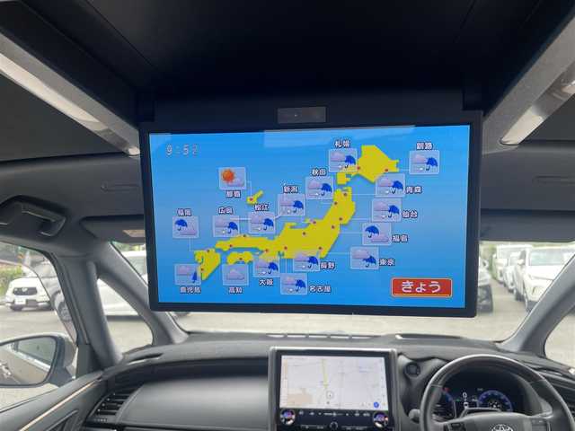 トヨタ アルファード Z 神奈川県 2025(令7)年 0.6万km ゴールド トヨタチームメイト/左右独立ムーンルーフ/ヘッドアップディスプレイ/プレシャスレオブロンド（車体カラー）/自動防眩インナーミラー/ヘッドアップディスプレイ/純13.2型フリップダウンモニター/純正14インチナビ/・Bluetooth/・フルセグTV/トヨタセーフティセンス/・プリクラッシュセーフティ/・レーダークルーズコントロール/・レーンディパーチャーアラート/・オートマチックハイビーム/・レーントレーシングアシスト/LEDヘッドライト/全方位カメラ/1列目、2列目シートヒーター/1列目、2列目シートベンチレーション/1列目、2列目パワーシート/両側パワースライドドア/電動リアゲート/ワイヤレス充電/デジタルミラー/ビルトインETC2.0/ABS/スマートキー×２/新車時手帳/取扱説明書