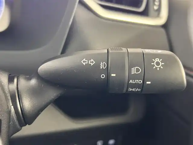 トヨタ ＲＡＶ４ アドベンチャー オフロードPKGⅡ 佐賀県 2023(令5)年 3.9万km アティチュードブラックマイカ 純正１０．５型ディスプレイオーディオ/（フルセグTV/AM/FM/Bluetooth/Miracast）/全方位モニター/衝突軽減システム/コーナーセンサー/レーンアシスト/追従型クルーズコントロール/パワーシート/シートメモリ/黒レザー調合皮シート/純正18インチアルミホイール/フロアマット/ＬＥＤヘッドライト/オートライト/オートマチックハイビーム/シートヒーター・エアシート/ハンドルヒーター/ビルトイン2.0ETC/ルーフレール/ダウンヒルアシストコントロール/盗難防止装置