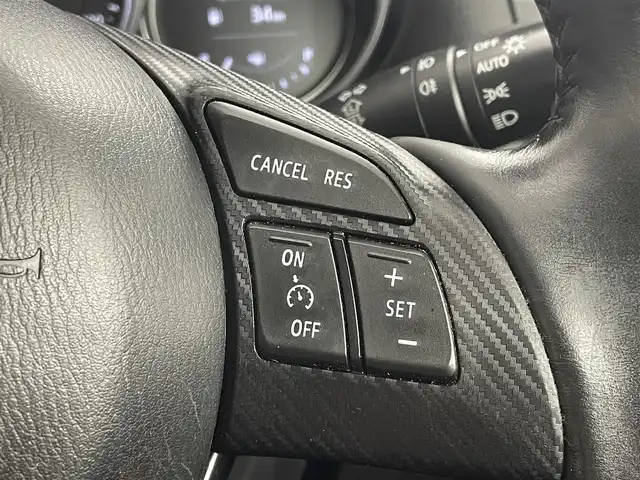 マツダ ＣＸ－５ XD プロアクティブ 道央・札幌 2015(平27)年 5.7万km ソウルレッドプレミアムメタリック ・４WD/・純正ナビ/・衝突軽減ブレーキ/・バックカメラ/・フルセグＴＶ＆ＢＴ＆ＣＤ＆ＤＶＤ/・横滑り防止機能/・レーンアシスト/・アダプティブクルーズコントロール/・電動パーキングブレーキ/・ブラインドスポットモニター/・ステアリングスイッチ/・純正アルミホイール/・純正フロアマット/・LEDヘッドライト/・フロントフォグランプ/・オートライト/・オートエアコン/・電動格納ウインカーミラー/・スマートキー＆プッシュスタート