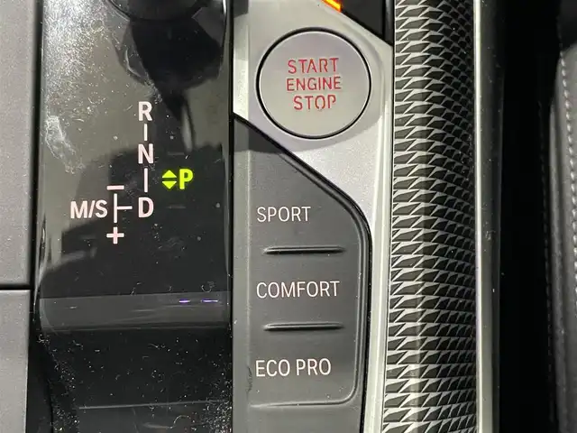 ＢＭＷ ４２０ｉ クーペ 新潟県 2021(令3)年 3.2万km アルピンホワイトⅢ ワンオーナー/純正18インチホイール/メモリナビ/バックカメラ/アラウンドビュー/アイドリングストップ/ウィンカーミラー/オットマン/クルーズコントロール/プッシュスタート/ミラー収納型ETC/前後ドライブレコーダー/アンビエントライト/パドルシフト/電動パーキングブレーキ/走行モード/前席電動シート/運転席シートメモリー/前席シートヒーター/ブラインドスポットモニター/SOSスイッチ/ハンズフリー/スペアキー1個/デジタルカードキー1個