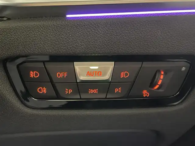 ＢＭＷ ４２０ｉ クーペ 新潟県 2021(令3)年 3.2万km アルピンホワイトⅢ ワンオーナー/純正18インチホイール/メモリナビ/バックカメラ/アラウンドビュー/アイドリングストップ/ウィンカーミラー/オットマン/クルーズコントロール/プッシュスタート/ミラー収納型ETC/前後ドライブレコーダー/アンビエントライト/パドルシフト/電動パーキングブレーキ/走行モード/前席電動シート/運転席シートメモリー/前席シートヒーター/ブラインドスポットモニター/SOSスイッチ/ハンズフリー/スペアキー1個/デジタルカードキー1個