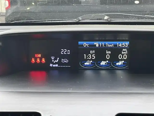 スバル フォレスター 2．0i－L アイサイト 道央・札幌 2013(平25)年 14.4万km ディープシーブルーパール ４WD/社外SDナビ（CN-S310WD）/AM／FM／CD／DVD／SD／USB／BT／フルセグTV/ETC/衝突被害軽減システム/クルーズコントロール/SI-DRIVE/X MODE/ダウンヒルアシスト/横滑り防止装置/パワーバックドア/アイドリングストップ/オートライト/ウインカーミラー/フォグランプ/ハーフレザーシート/D+N席シートヒーター/D+N席パワーシート/純正17インチAW冬タイヤ/積込夏タイヤ純正18インチAW(225／55／R18)/純正フロアマット/プッシュスタート/社外エンジンスターター/スマートキー/保証書/取扱説明書