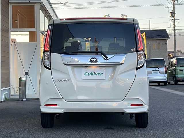 トヨタ ルーミー カスタムG 岐阜県 2022(令4)年 1.7万km パールホワイトⅢ 禁煙車/スマートアシスト/4WD/純正ナビ/フルセグTV/クルーズコントロール/衝突軽減ブレーキ/前後コーナーセンサー/アラウンドビューモニター/両側パワースライドドア/シートヒーター/アイドリングストップ/前後ドライブレコーダー/ビルトインETC2.0/純正フロアマット/純正アルミホイール/LEDヘッドライト/オートエアコン/オートライト/プッシュスタート/スマートキー