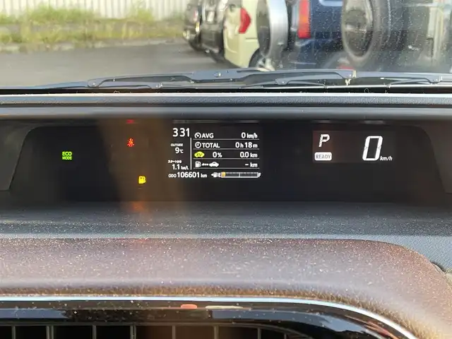 トヨタ アクア G 道央・札幌 2017(平29)年 10.7万km ブラッキッシュアゲハガラスフレーク ・ワンオーナー/・衝突軽減ブレーキ/・寒冷地仕様/・純正SDナビ/CD&DVD&BT&USB&HDMI&フルセグTV/・バックカメラ/・クルーズコントロール/・ETC/・ABS/・横滑り防止装置/・レーンキープアシスト/・盗難防止装置/・オートライト/・オートマチックハイビーム/・オートリトラミラー/・ウィンカーミラー/・ドアバイザー/・スマートキー/・スペアキー1本/・エンジンスターター/・保証書/・取扱説明書