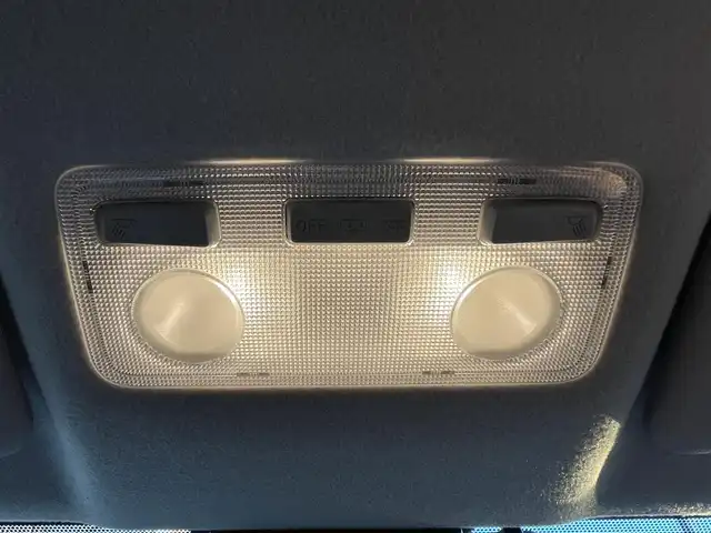 トヨタ アクア G 道央・札幌 2017(平29)年 10.7万km ブラッキッシュアゲハガラスフレーク ・ワンオーナー/・衝突軽減ブレーキ/・寒冷地仕様/・純正SDナビ/CD&DVD&BT&USB&HDMI&フルセグTV/・バックカメラ/・クルーズコントロール/・ETC/・ABS/・横滑り防止装置/・レーンキープアシスト/・盗難防止装置/・オートライト/・オートマチックハイビーム/・オートリトラミラー/・ウィンカーミラー/・ドアバイザー/・スマートキー/・スペアキー1本/・エンジンスターター/・保証書/・取扱説明書