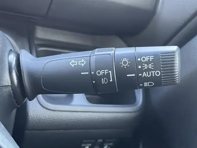 ホンダ Ｎ ＢＯＸ カスタム L ターボ 静岡県 2023(令5)年 1.5万km クリスタルブラックパール ターボ車/純正ナビ/（AM/FM/CD/BT）/バックカメラ/両側パワースライドドア/ホンダセンシング/レーダークルーズコントロール/ハーフレザーシート/前席シートヒーター/電動パーキングブレーキ/オートホールド/スマートキー/プッシュスタート/LEDヘッドライト/オートマチックハイビーム/衝突被害軽減ブレーキ/レーンキープアシスト/横滑り防止装置/純正フロアマット/純正15インチアルミホイール/ドライブレコーダー/コーナーセンサー