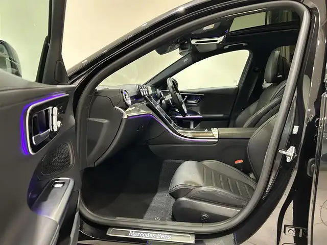 メルセデス・ベンツ Ｍ・ベンツ Ｃ２２０ｄ 愛知県 2022(令4)年 2.2万km オブシディアンブラック レーダーセーフティーパッケージ/AMGラインパッケージ/パノラマスライディングルーフ/ベーシックパッケージ/ETC
