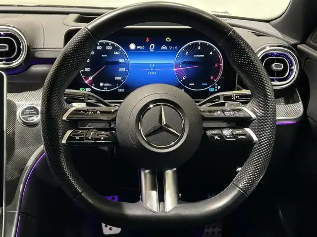 メルセデス・ベンツ Ｍ・ベンツ Ｃ２２０ｄ 愛知県 2022(令4)年 2.2万km オブシディアンブラック レーダーセーフティーパッケージ/AMGラインパッケージ/パノラマスライディングルーフ/ベーシックパッケージ/ETC