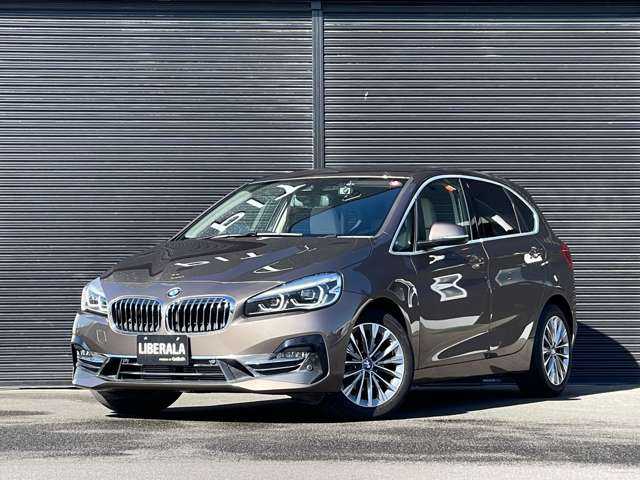 ＢＭＷ ２１８ｄ アクティブツアラー ラグジュアリー 山梨県 2020(令2)年 1.9万km ベージュ インテリジェントセーフティ/ACC/純正HDDナビ/　（AM/FM/Bluetooth）/前後PDC/Bカメラ/HUD/ベージュ革/シートH/Pシート/電動テールゲート/ETC/LED