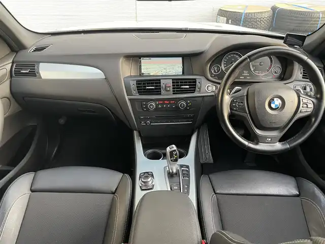 ＢＭＷ Ｘ３ xDrive20d Mスポーツ 山梨県 2014(平26)年 6.9万km アルピンホワイトⅢ 当店買取車/黒半革シート/純正HDDナビ/クルコン/オートライト/ＨＩＤヘッドライト/フルセグＴＶ/バックカメラ/コーナーセンサー/電動リアゲート/純正18インチAW/衝突軽減ブレーキ/保証書/スペアキー