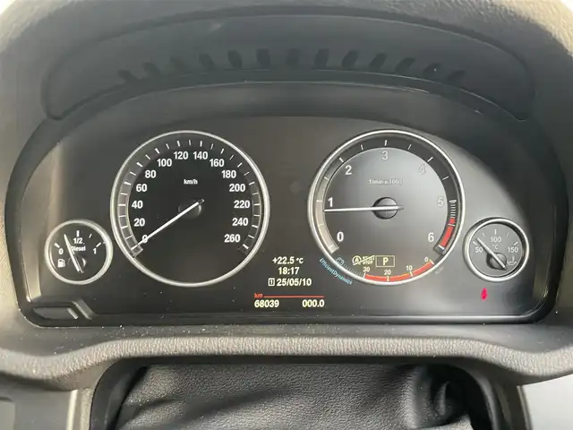 ＢＭＷ Ｘ３ xDrive20d Mスポーツ 山梨県 2014(平26)年 6.9万km アルピンホワイトⅢ 当店買取車/黒半革シート/純正HDDナビ/クルコン/オートライト/ＨＩＤヘッドライト/フルセグＴＶ/バックカメラ/コーナーセンサー/電動リアゲート/純正18インチAW/衝突軽減ブレーキ/保証書/スペアキー