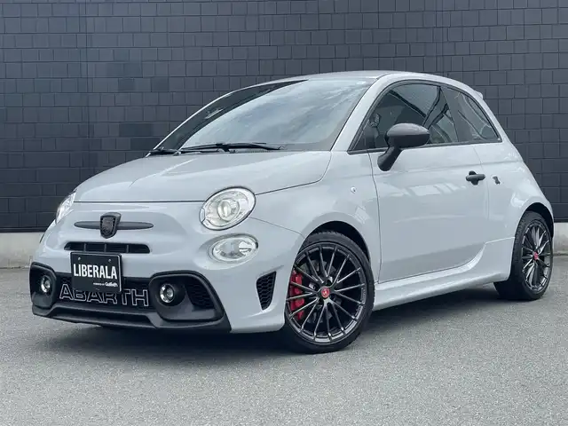 アバルト アバルト ６９５ コンペティツィオーネ 静岡県 2023(令5)年 0.8万km Gligio Campovolo 純正ディスプレイオーディオ/(Bluetooth/USB/AppleCarplay/AndoroidAuto）/HIDヘッドライト/ドライブレコーダー/ETC