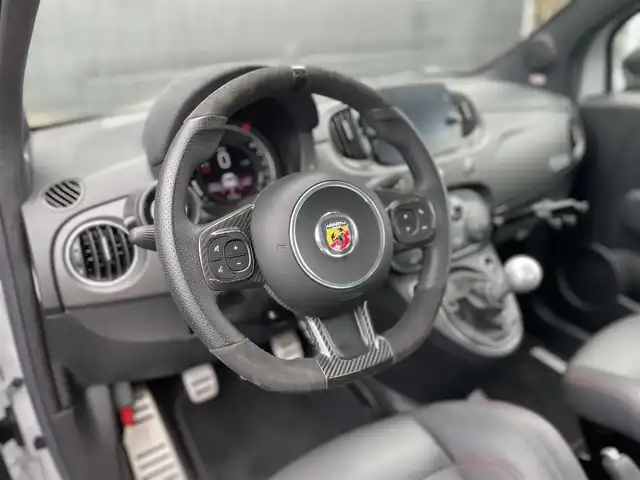 アバルト アバルト ６９５ コンペティツィオーネ 静岡県 2023(令5)年 0.8万km Gligio Campovolo 純正ディスプレイオーディオ/(Bluetooth/USB/AppleCarplay/AndoroidAuto）/HIDヘッドライト/ドライブレコーダー/ETC