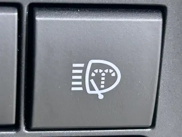 トヨタ ランドクルーザー プラド TX Lパッケージ 道央・札幌 2023(令5)年 2万km ホワイトパールクリスタルシャイン サンルーフ/モデリスタエアロ（前/後下）/ベージュレザーシート/ルーフレール/純正19インチAW/純正9インチSDナビ/（Bluetooth/フルセグTV)/プリクラッシュセーフティ/レーダークルーズコントロール/踏み間違い防止/オートハイビーム/ＬＥＤヘッドライト（Auto付）/LEDフォグランプ/ビルトインＥＴＣ/バックカメラ/シートヒーター（D/N）/エアシート（D/N）/パワーシート（D/N）/コンビハンドル/ISOFIX/ステアリングスイッチ/チルトステアリング/シートリフター/ウインカーミラー