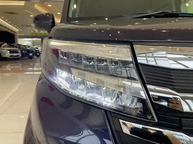 トヨタ ルーミー カスタムG 埼玉県 2020(令2)年 2.4万km クールバイオレットクリスタルシャイン トヨタセーフティセンス/純正9インチナビ/　CD/DVD/BT/フルセグTV/バックカメラ/両側パワースライドドア/レーダークルーズコントロール/LEDオートライト/純正14インチAW/ステアリングスイッチ/プッシュスタート/ETC/禁煙車