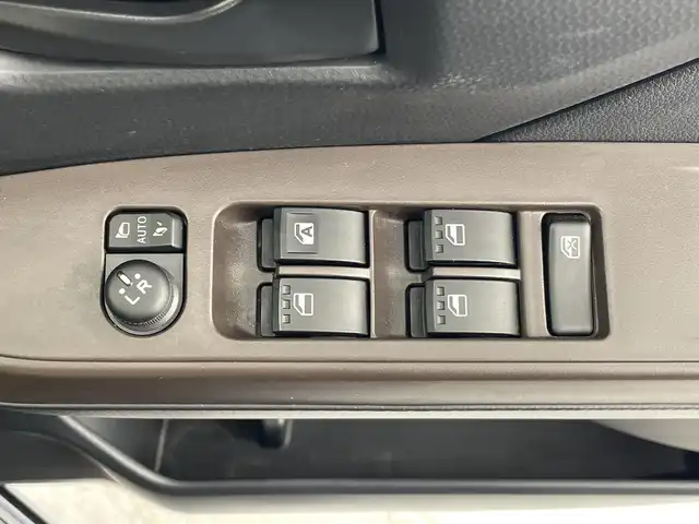 トヨタ タンク G S 愛知県 2017(平29)年 4.8万km ブラックマイカメタリック 社外ナビ/・Bluetooth/・CD/DVD/・フルセグテレビ/・SD音楽録音/両側パワースライドドア/衝突軽減ブレーキ/コーナーセンサー/クルーズコントロール/ETC