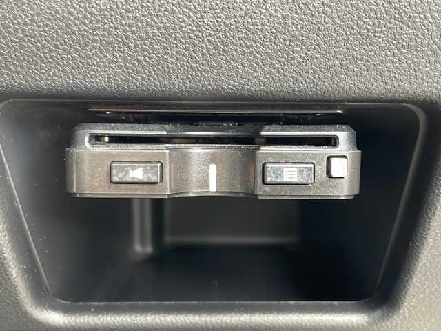 ダイハツ ムーヴ キャンバス X LTD メイクアッフ SA Ⅱ 岩手県 2017(平29)年 7.1万km パールホワイトⅢ/ナチュラルベージュマイカメタリック 2トーン スマートアシスト　誤発進誤後進抑制機能　車線逸脱警報機能　純正ナビ　ＣＤ　ＤＶＤ　フルセグ　Ｂｌｕｅｔｏｏｔｈ　バックカメラ　両側パワースライドドア　ＥＴＣ　オートライト　スマートキー　Ｆフォグ