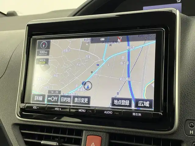 トヨタ ノア ハイブリッド Si 宮城県 2016(平28)年 4.4万km ボルドーマイカメタリック 純正9型ナビ/後席モニター/両側パワースライドドア/プリクラッシュセーフティ/レーンディパーチャーアラート/オートマチックハイビーム/バックモニター/ETC2.0/フロントウィンドウ熱線/LEDヘッドランプ/フォグランプ/フルセグTV/Bluetoothオーディオ/CD/DVD/スマートキー/禁煙車