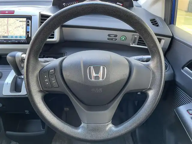 ホンダ フリード G ジャストセレクション 大阪府 2015(平27)年 4.7万km コバルトブルーパール 純正インターナビ(VXM-152VFi)/CD/DVD/SD/USB/TV/バックカメラ/パワースライドドア/純正フロアマット/ドアバイザー/キセノンライト/オートライト/電格ミラー/スペアキー/ETC