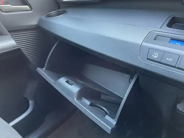 ホンダ フリード G ジャストセレクション 大阪府 2015(平27)年 4.7万km コバルトブルーパール 純正インターナビ(VXM-152VFi)/CD/DVD/SD/USB/TV/バックカメラ/パワースライドドア/純正フロアマット/ドアバイザー/キセノンライト/オートライト/電格ミラー/スペアキー/ETC