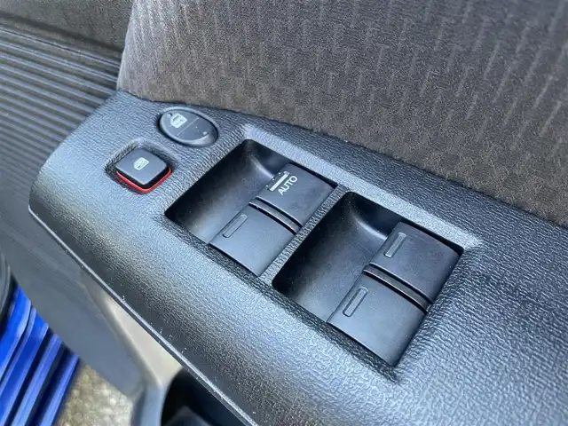 ホンダ フリード G ジャストセレクション 大阪府 2015(平27)年 4.7万km コバルトブルーパール 純正インターナビ(VXM-152VFi)/CD/DVD/SD/USB/TV/バックカメラ/パワースライドドア/純正フロアマット/ドアバイザー/キセノンライト/オートライト/電格ミラー/スペアキー/ETC