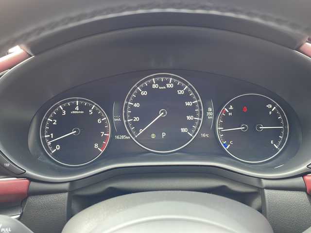 マツダ マツダ３ファストバック 20S ツーリング 京都府 2024(令6)年 1.7万km プラチナクォーツメタリック 純正メーカーナビ　全周囲カメラ　Ｂｌｕｅｔｏｏｔｈオーディオ　フルセグ　ＵＳＢ接続　レーダークルーズ　ブラインドスポットモニター　ステアリングヒーター　シートヒーター　コーナーセンサー　　ドラレコ