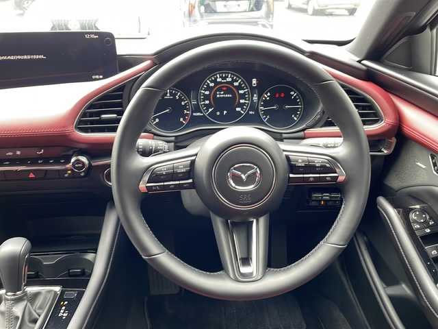 マツダ マツダ３ファストバック 20S ツーリング 京都府 2024(令6)年 1.7万km プラチナクォーツメタリック 純正メーカーナビ　全周囲カメラ　Ｂｌｕｅｔｏｏｔｈオーディオ　フルセグ　ＵＳＢ接続　レーダークルーズ　ブラインドスポットモニター　ステアリングヒーター　シートヒーター　コーナーセンサー　　ドラレコ