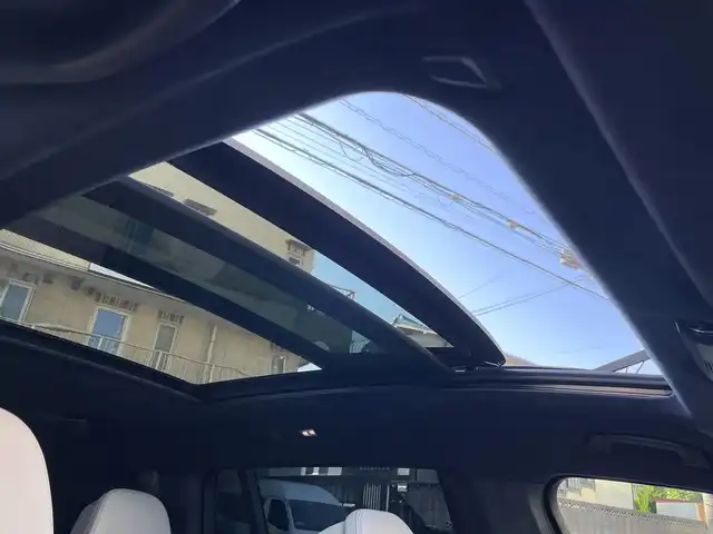 ＢＭＷ Ｘ７ M50i 東京都 2019(令1)年 3万km グレー スカイラウンジパノラマサンルーフ/ターボ/4WD/純正HDDナビ/ (フルセグTV/Bluetooth/USB/SD)/トップビューカメラ/ミラー一体型ETC/ハーマンカードンサラウンドシステム/リアシートエンターテインメントシステム/前方ドライブレコーダー/レザーシート/1・2列目パワーシート/1・2列目シートヒーター/前席エアーシート/1列目マッサージ機能/3列シート/パワーバックドア/パーキングアシストプラス/・パークディスタンスコントロール/・パーキングアシスト/・サイドビューカメラ/リアビューカメラ/・後退時ステアリングアシスト機能/ドライビングアシストプロフェッショナル/・アクティブクルーズコントロール/・レーンコントロールアシスト/・レーンディパーチャーウォーニング/・レーンチェンジウォーニング/・前車接近警報機能/・衝突回避被害軽減ブレーキ/・後車衝突警報機能/ヘッドアップディスプレイ/横滑り防止装置/ルーフレール/スマートキー/純正21インチアルミホイール/パドルシフト/純正LEDヘッドライト/カーテンエアバック/スペアキー1本/保証書/取扱説明書