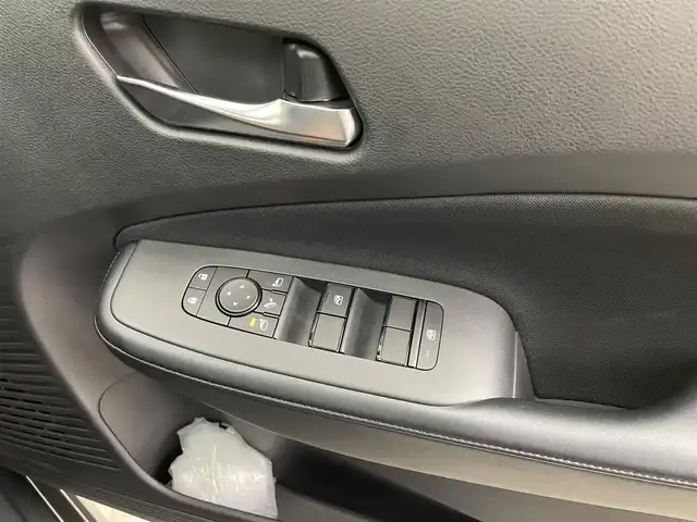 日産 ノート X 埼玉県 2024(令6)年 0.7万km ダークメタルグレー ワンオーナー/純正9インチナビ/フルセグTV　BT　HDMI/インテリジェントエマージェンシーブレーキ/バックカメラ/ハイビームアシスト/コーナーセンサー/電動格納式ドアミラー/LEDオートライト/純正フロアマット/３眼LEDオートライト/プッシュスタート/スマートキー/スペアキー