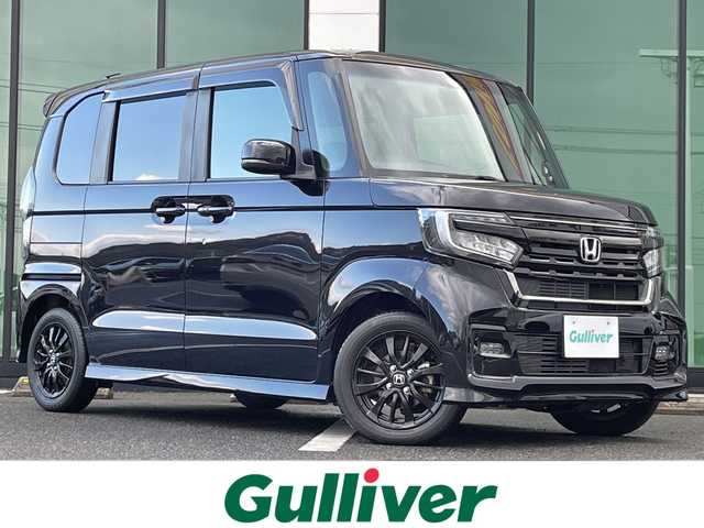 ホンダ Ｎ ＢＯＸ カスタム L スタイル+ブラック 福岡県 2022(令4)年 3.1万km クリスタルブラックパール 純正ナビ/【CD.Bluetooth.USB】/バックカメラ/ホンダセンシング/●衝突軽減ブレーキ（CMBS）/●誤発進抑制機能/●歩行者事故低減ステアリング/●路外逸脱抑制機能/●渋滞追従機能付アダプティブクルーズコントロール（ACC）/●車線維持支援システム（LKAS）/●先行車発進お知らせ機能/●標識認識機能/●後方誤発進抑制機能/●オートハイビーム/ビルトインETC/クリアランスソナー/両側電動スライドドア/前席シートヒーター/LEDヘッドライト/オートライト/ステアリングスイッチ/電子パーキング/ブレーキホールド