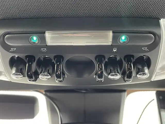 ＭＩＮＩ ミニ クラブマン ジョンクーパーワークス 佐賀県 2017(平29)年 6.4万km ミッドナイト・ブラック・メタリック 純正メモリナビゲーション/Bluetooth　AM　FM　USB/インナーミラー一体型ETC/社外前後ドライブレコーダー/バックカメラ/レーダークルーズコントロール/ハーフレザーシート/前席シートヒーター/革巻きステアリング/ステアリングリモコン/パドルシフト/ドアバイザー/社外フロアマット/スペアキー1本/純正LEDヘッドライト/純正19インチアルミホイール/　
