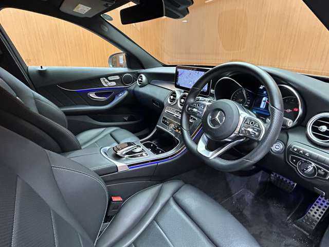 メルセデス・ベンツ Ｃ２００ ステーションワゴン アバンギャルドAMGライン 千葉県 2018(平30)年 2.5万km モハーベシルバー ＡＣＣ　/黒革シート　/ナビ　/ＴＶ　/Ｂｌｕｅｔｏｏｔｈ接続　/Ｂカメラ　/シートヒーター　/電動シート　/電動リアゲート　/ＬＥＤヘッドライト　/オートハイビーム　/衝突軽減Ｂ　/ＢＳＭ　/ＬＫＡ　/ＥＴＣ　/禁煙車