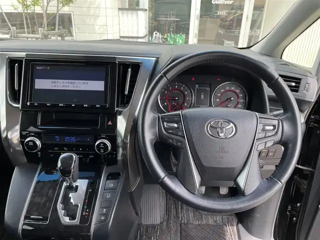 トヨタ アルファード S Aパッケージ 石川県 2019(令1)年 5.1万km ブラック 純正9型ナビ /フルセグTV /バックカメラ /フリップダウンモニター /LEDヘッドライト /ETC /レーダークルーズ /トヨタセーフティセンス /純正アルミホイール /スマートキー /プッシュスタート /電動ミラー /デジタルミラー /ブラインドスポットモニター /レーンキープアシスト /オートエアコン