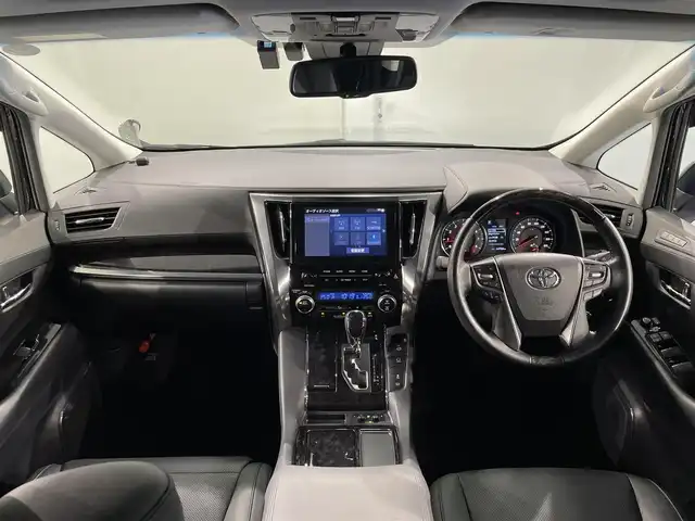 トヨタ アルファード S Cパッケージ 愛知県 2021(令3)年 4.5万km ブラック 純正９インチディスプレイオーディオ/サンルーフ/モデリスタエアロ/フリップダウンモニター/衝突軽減ブレーキ/レーンキープアシスト/クリアランスソナー/先行車発進告知/両側パワースライドドア/パワーバックドア/レーダークルーズコントロール/三眼ＬＥＤヘッドライト/シートヒーター/エアシート/シートメモリー/ハンドルヒーター/ドライブレコーダー/ビルトインETC2.0/純正フロアマット