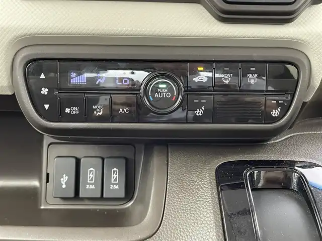 ホンダ Ｎ ＢＯＸ L 大分県 2021(令3)年 3万km クリスタルブラックパール 純正ナビ　/（フルセグ/CD/DVD/Bluetooth）/ホンダセンシング/オートハイビーム/レーダークルーズコントロール/バックカメラ/ETC/前後ドライブレコーダー/シートヒーター/ステアリングスイッチ/スマートキー・プッシュスタート