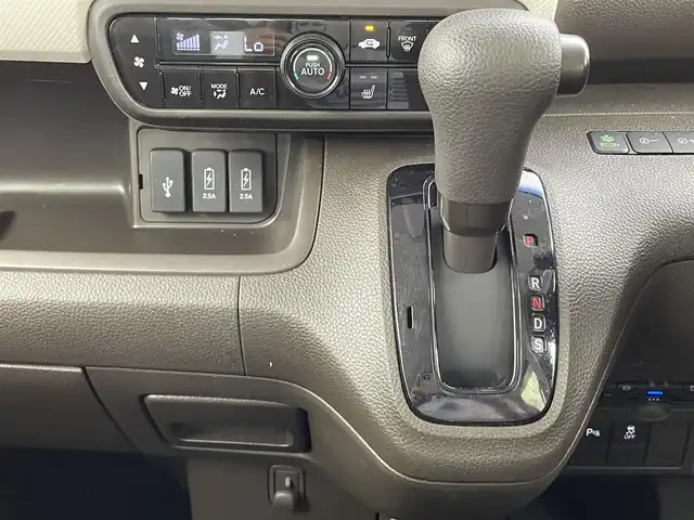 ホンダ Ｎ ＢＯＸ L 大分県 2021(令3)年 3万km クリスタルブラックパール 純正ナビ　/（フルセグ/CD/DVD/Bluetooth）/ホンダセンシング/オートハイビーム/レーダークルーズコントロール/バックカメラ/ETC/前後ドライブレコーダー/シートヒーター/ステアリングスイッチ/スマートキー・プッシュスタート