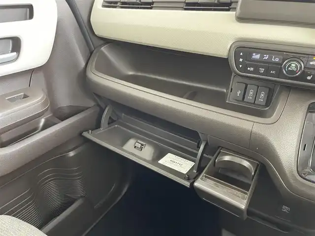 ホンダ Ｎ ＢＯＸ L 大分県 2021(令3)年 3万km クリスタルブラックパール 純正ナビ　/（フルセグ/CD/DVD/Bluetooth）/ホンダセンシング/オートハイビーム/レーダークルーズコントロール/バックカメラ/ETC/前後ドライブレコーダー/シートヒーター/ステアリングスイッチ/スマートキー・プッシュスタート