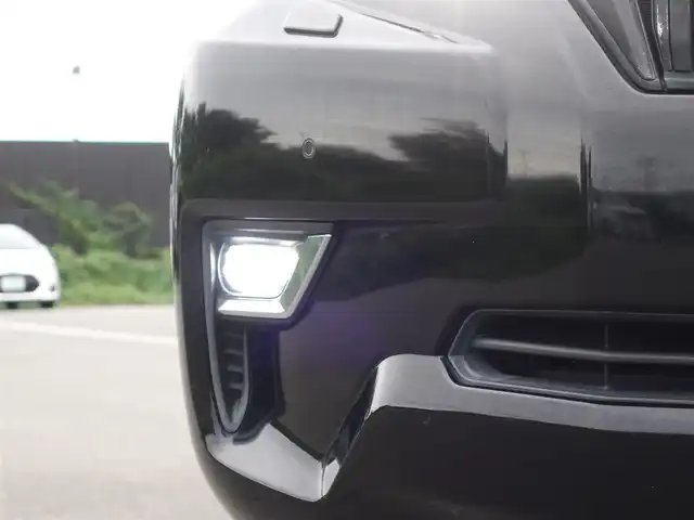 トヨタ ランドクルーザー プラド TX Lパッケージ 山形県 2018(平30)年 9.9万km ブラック 4WD/衝突被害軽減システム/純正SDナビ/　　【CD DVD BT フルセグ USB MSV】/バックカメラ/レーダークルーズコントロール/LEDオートライト/レザーシート/パワーシート/シートエアコン/シートヒーター/17インチアルミホイール/ドライブレコーダー/コーナーセンサー/ステアリングスイッチ/MTモード付AT/純正フロアマット/スマートキー/ETC2.0